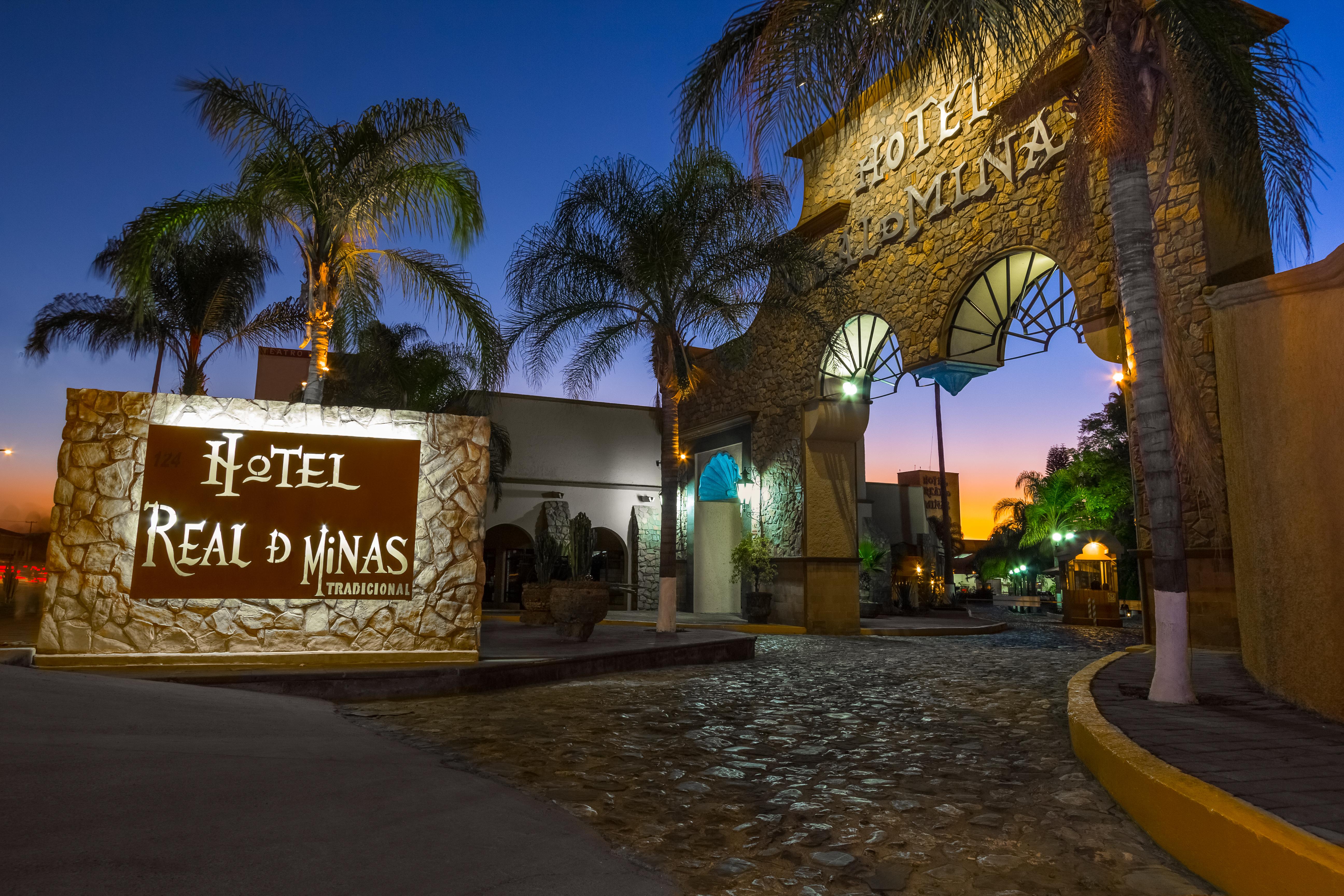 Hotel Real De Minas Tradicional Queretaro Bagian luar foto