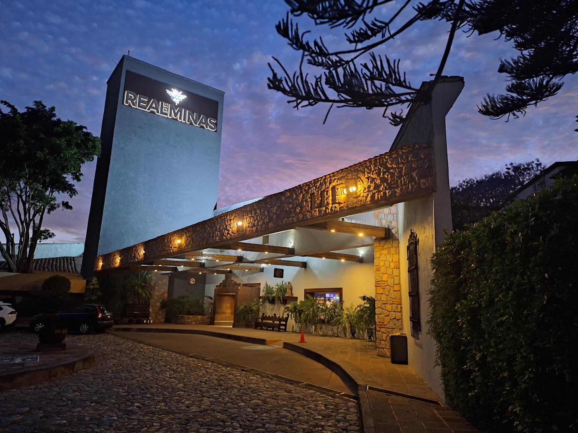 Hotel Real De Minas Tradicional Queretaro Bagian luar foto